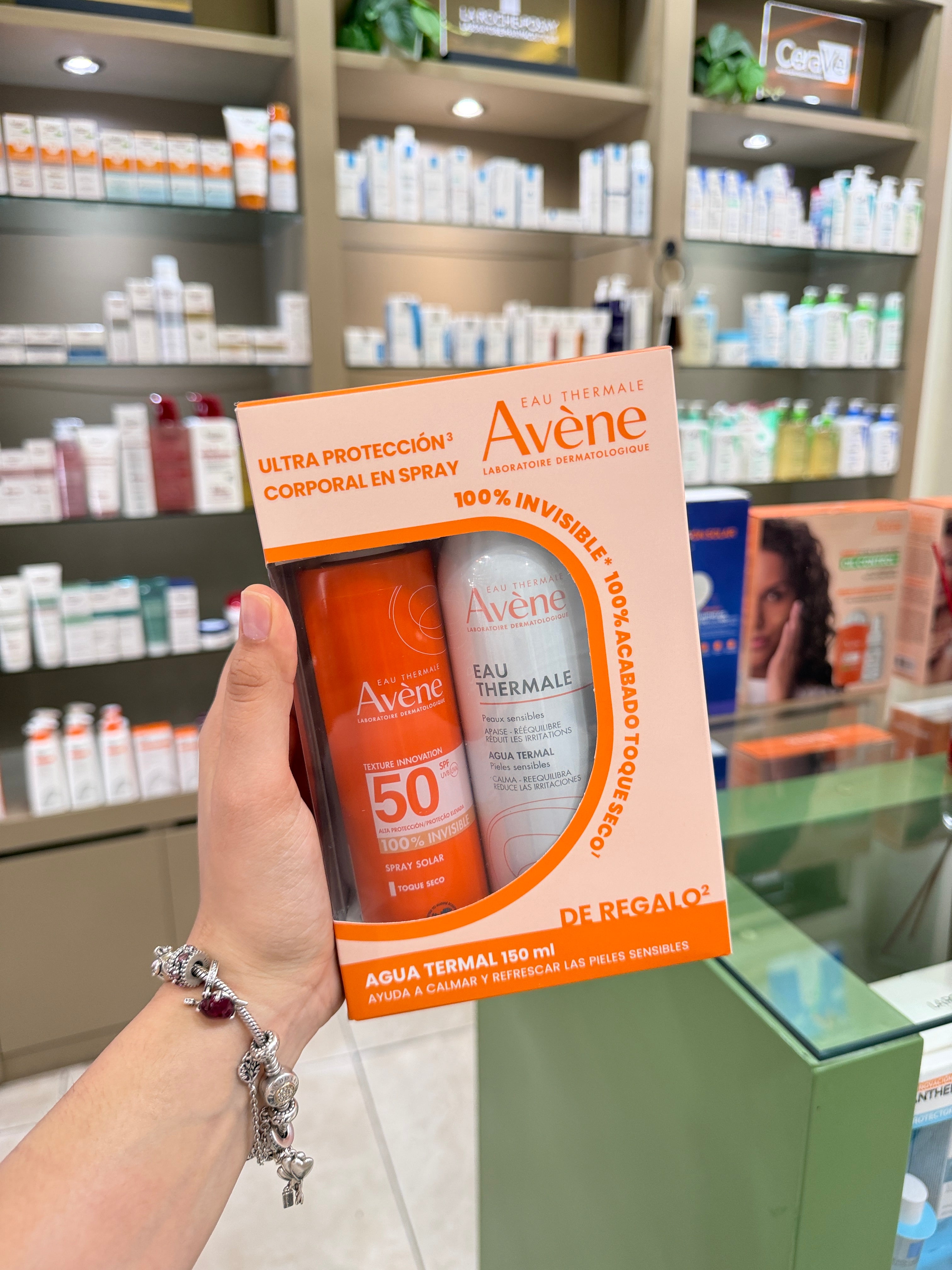 AVE- FPS 50 SPRAY PIEL SENSIBLE 200ML KIT 1 REGALO AGUA THERMAL 150ML